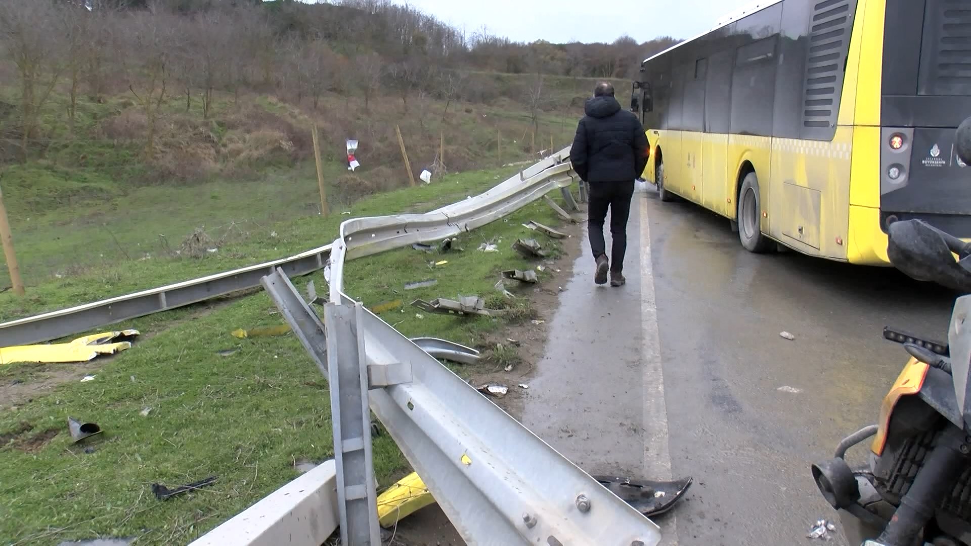 I S T A N B U L A R N A V U T K O Y D E I E T T O T O B U S U B A R 1095588 325181