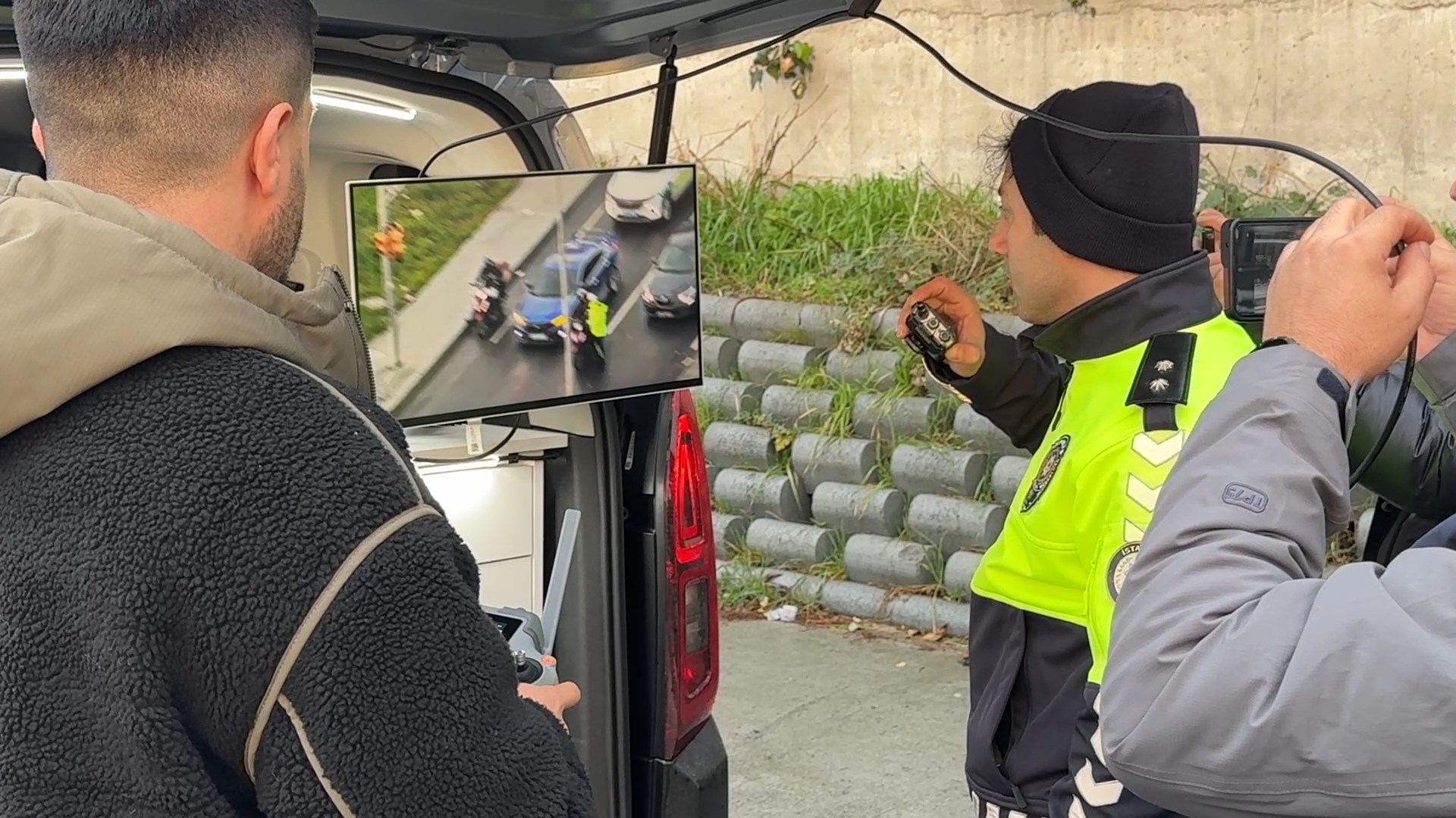 I S T A N B U L A V C I L A R D A D R O N D E S T E K L I T R A F 1131553 335953