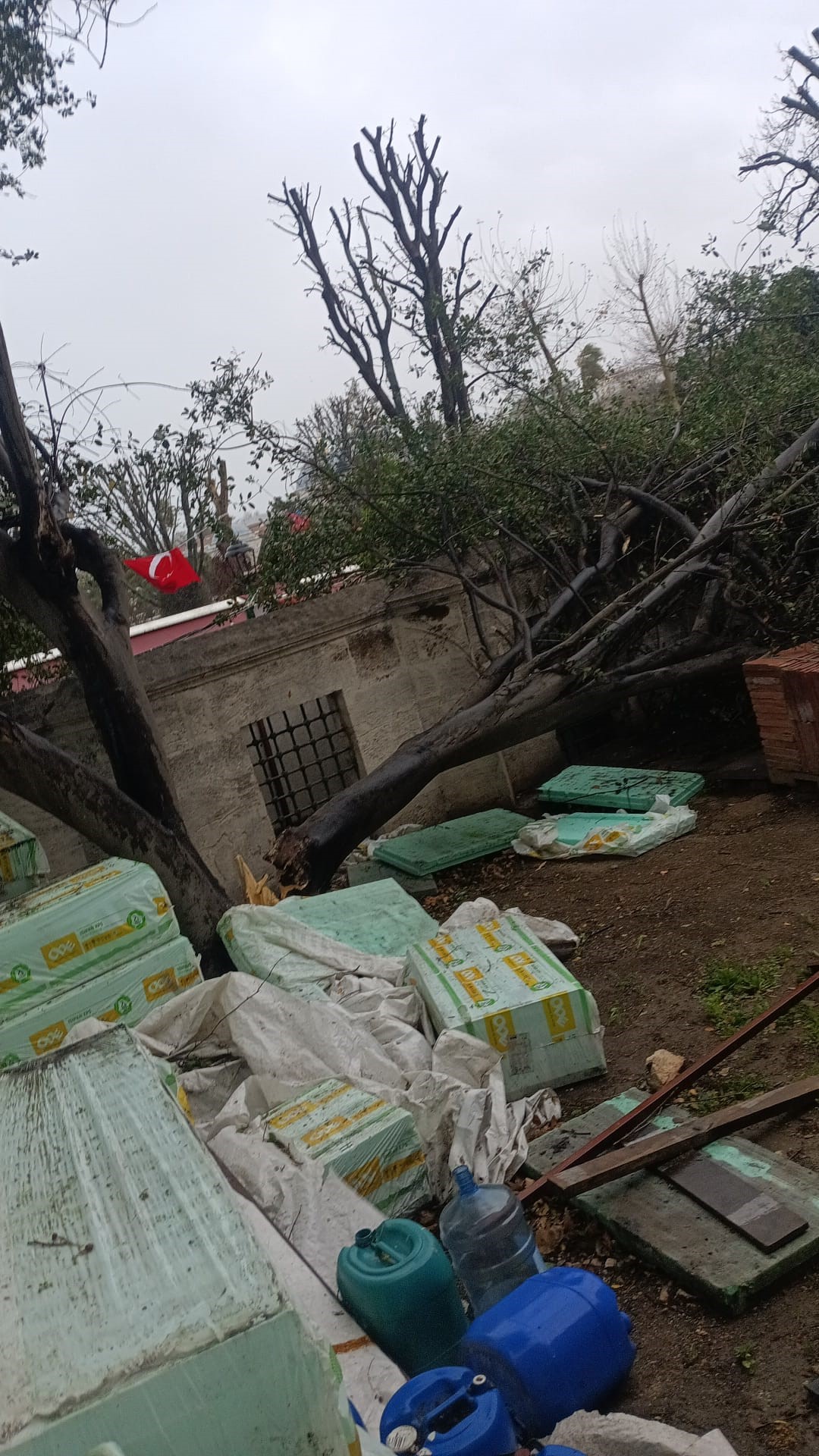 I S T A N B U L A Y A S O F Y A C A M I I M I M A R S I N A N M I 1104369 327827