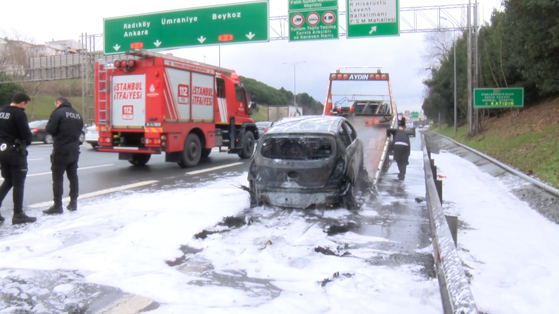 I S T A N B U L B E S I K T A S T E M O T O Y O L U N D A O T O M 1120706 332601