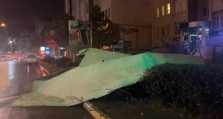 I S T A N B U L F I R T I N A N E D E N I Y L E B E Y L I K D U Z U 1140910 338770