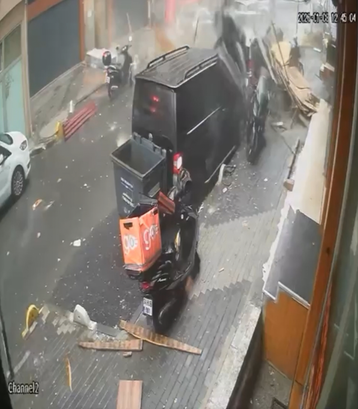 I S T A N B U L I S T A N B U L’ D A F I R T I N A D A C A T I L A R 1105645 328227