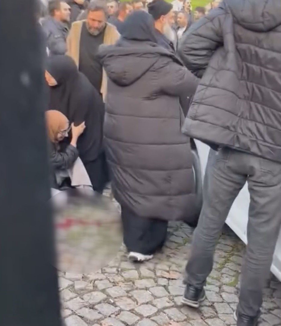 I S T A N B U L K A G I T H A N E D E A N N E L E R I N I N C E N A 1135913 337213