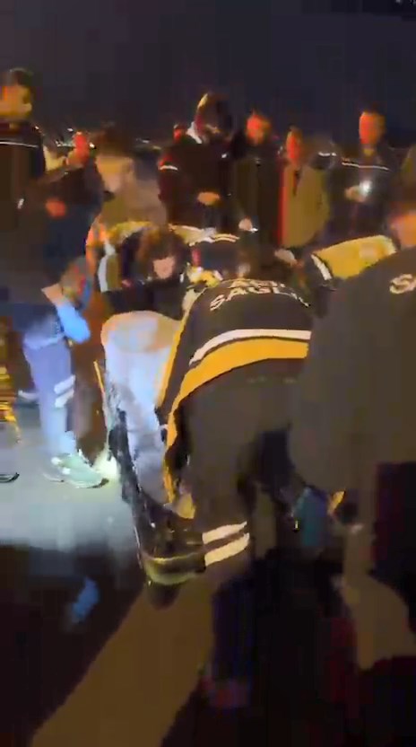 I S T A N B U L S A R I Y E R D E M O T O S I K L E T I Y L E D E N 1103109 327477