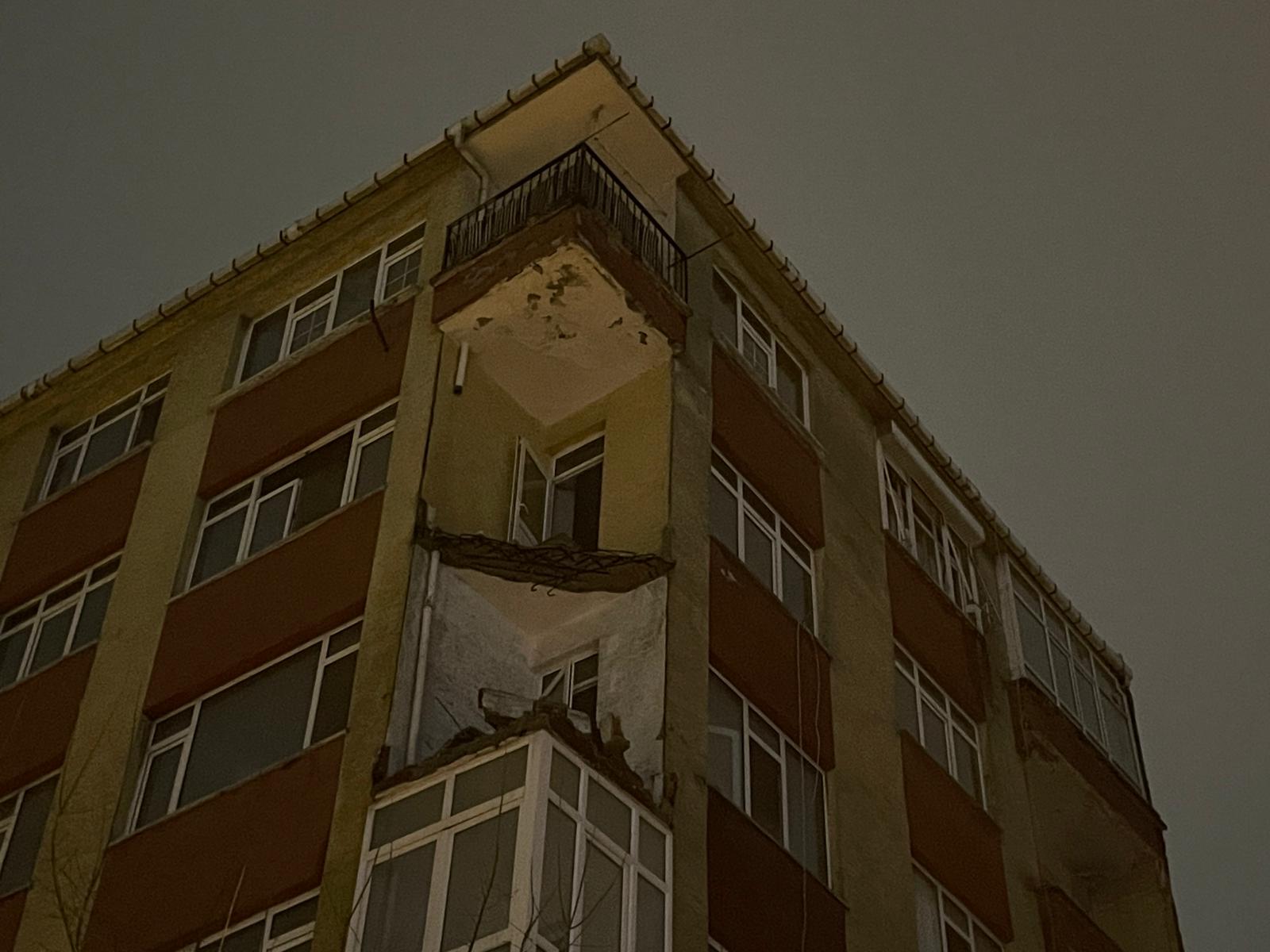 Istanbul Bahcelievler’de Tahliye Edilen 1109034 329225 (1)