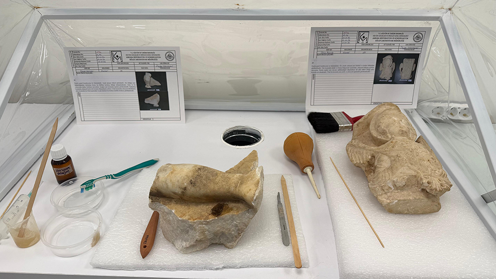 T A R I H I E S E R L E R E H A Y A T V E R I Y O R L A R 1121111 332723