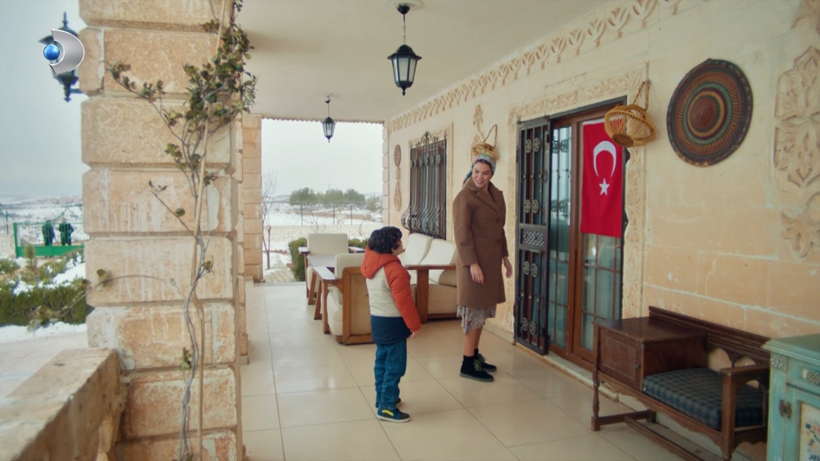 U Z A K S E H I R D E N B A Y R A K M E S A J I 1136132 337286