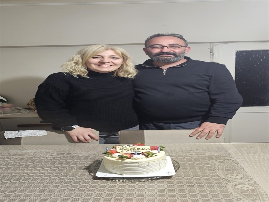 B A K A N L I K T A N P O L I S M E M U R U N U N H A Y A T I N I K A 1159090 344143