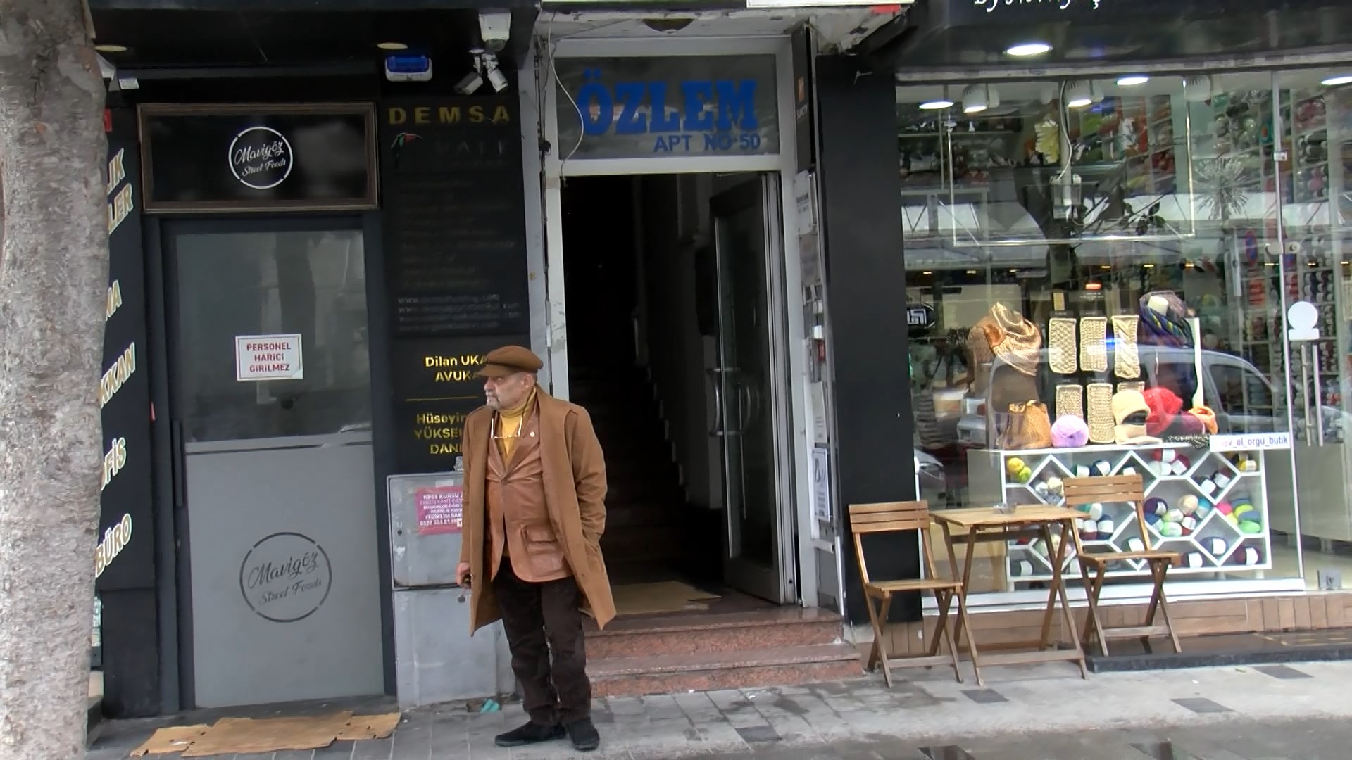 I S T A N B U L B A K I R K O Y D E 2 K I S I N I N I S M E R K E 1163806 345702