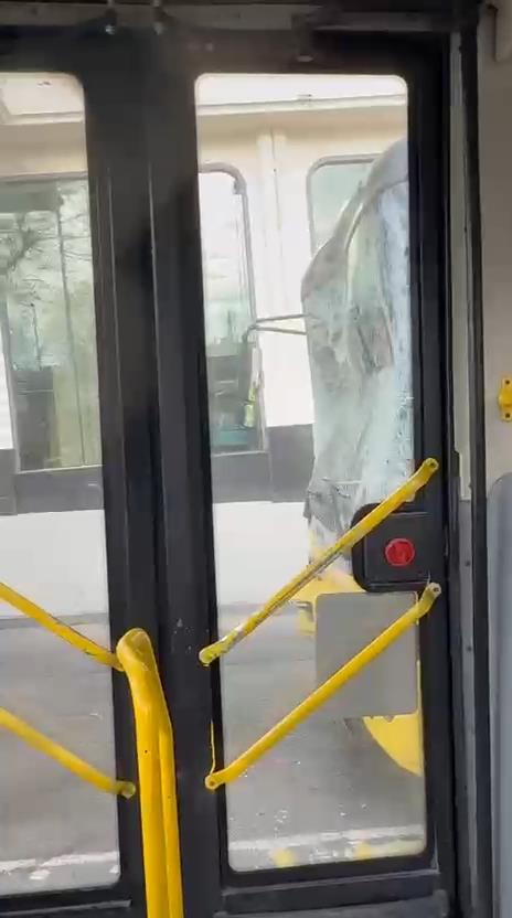 I S T A N B U L F A T I H T E 3 I E T T O T O B U S U K A Z A 1179347 350331