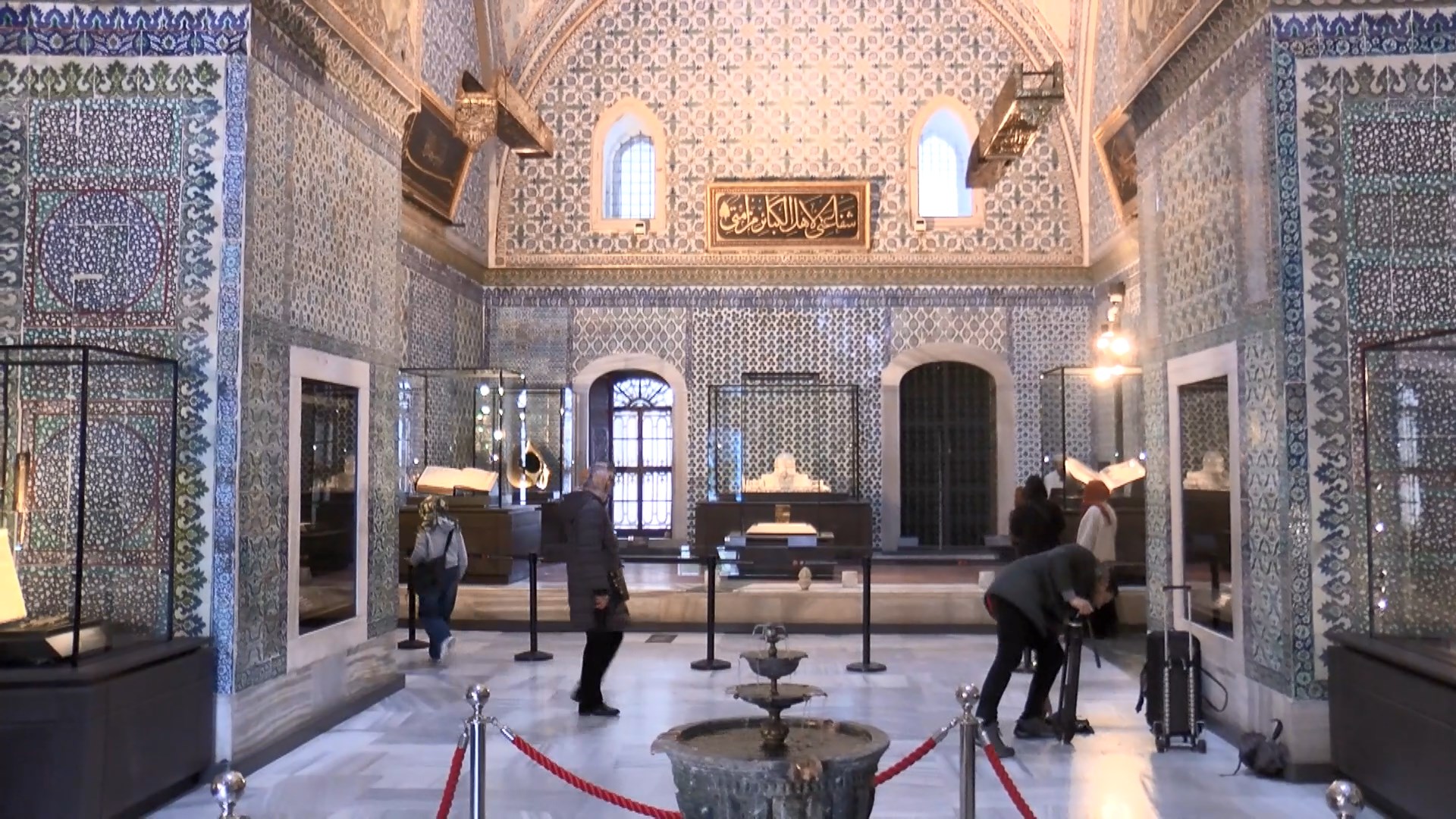 I S T A N B U L O S M A N L I D O N E M I N I N E N B U Y U K M 1174553 348894