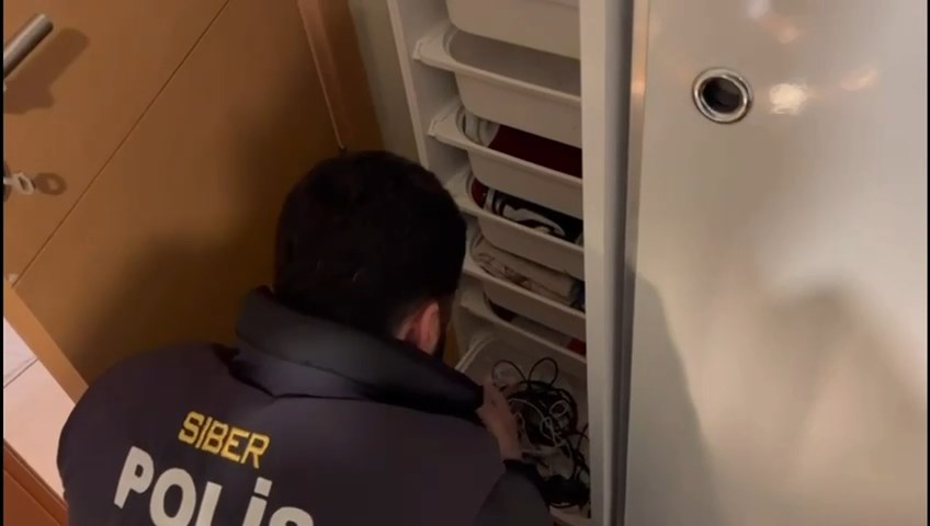 I S T A N B U L Y A S A D I S I B A H I S S O R U S T U R M A S I N D 1171791 348028