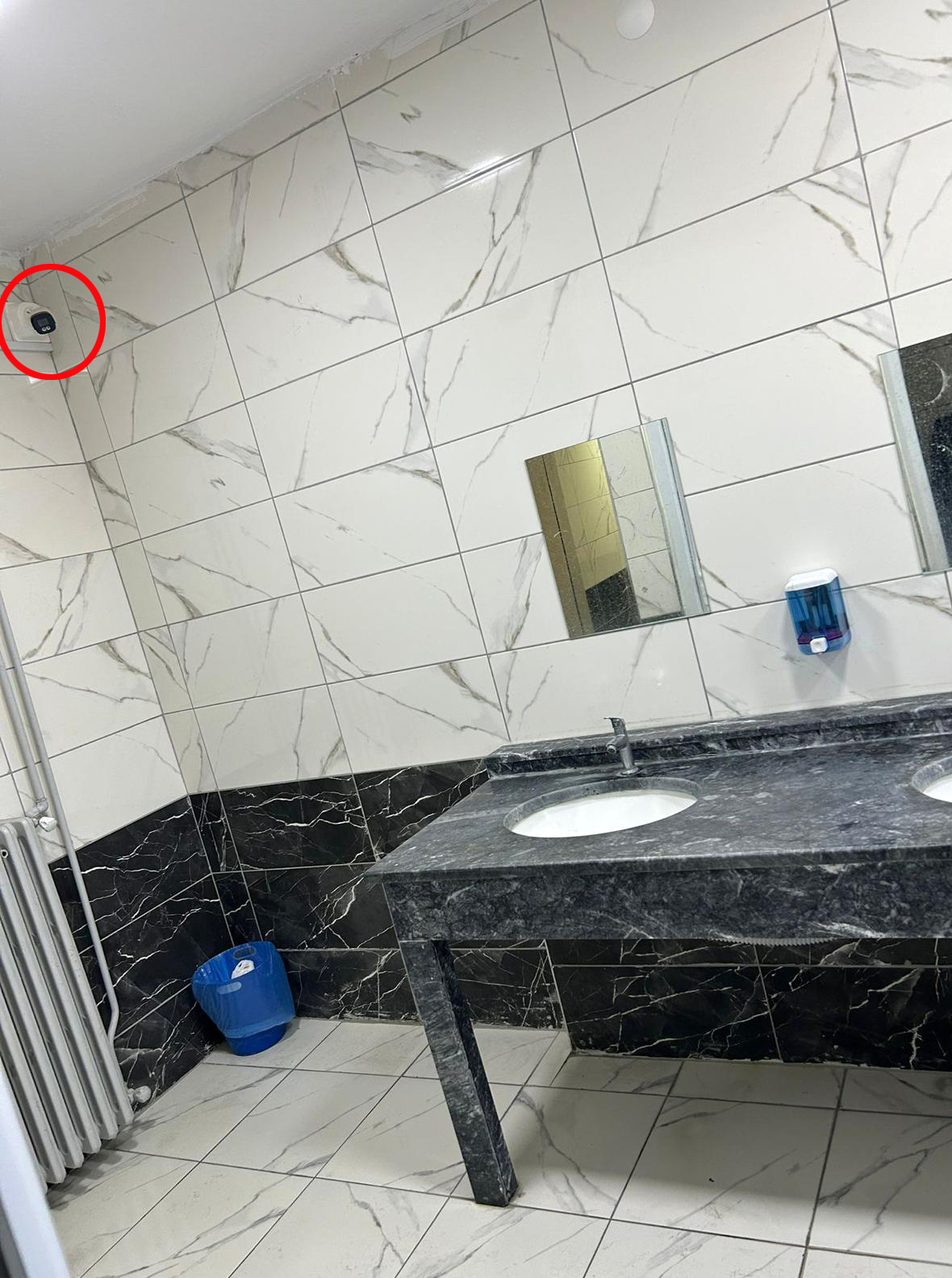 Ogrenci Tuvaletlerinde Kamera Sorusturma 1148234 341012 (1)