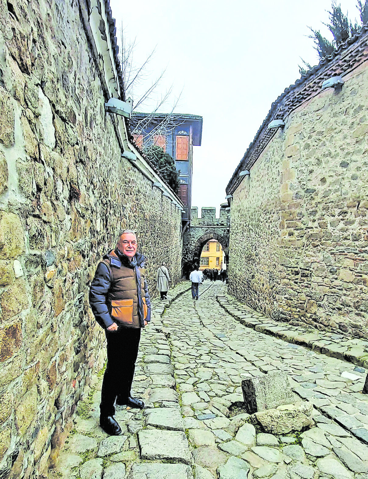 4 Hisar Kap─▒S─▒