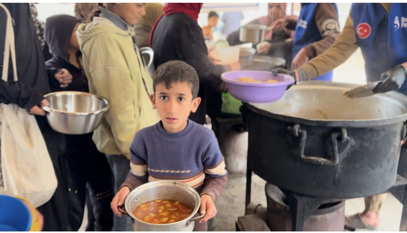 B A H C E L I E V L E R B E L E D I Y E S I G A Z Z E’ D E 10 B I N 1215128 361324