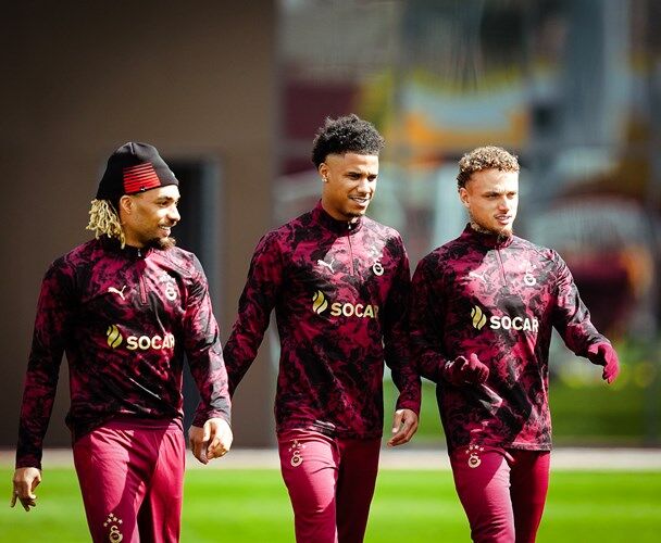 G A L A T A S A R A Y L I V E R P O O L M A C I N A H A Z I R 1217313 361989