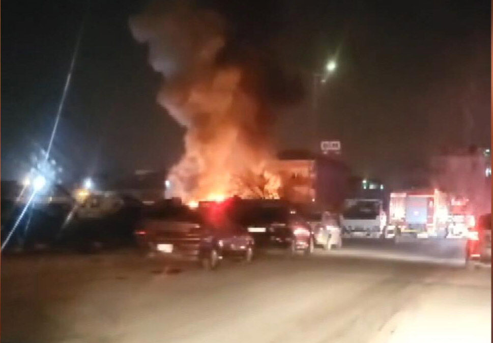 I S T A N B U L A R N A V U T K O Y’ D E H U R D A L I K T A C I K A 1195008 355305-1