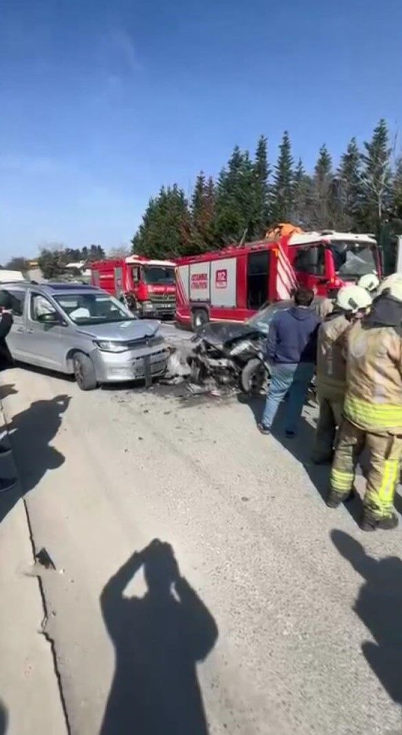 I S T A N B U L A R N A V U T K O Y’ D E O T O M O B I L L E T I C A 1192905 354535