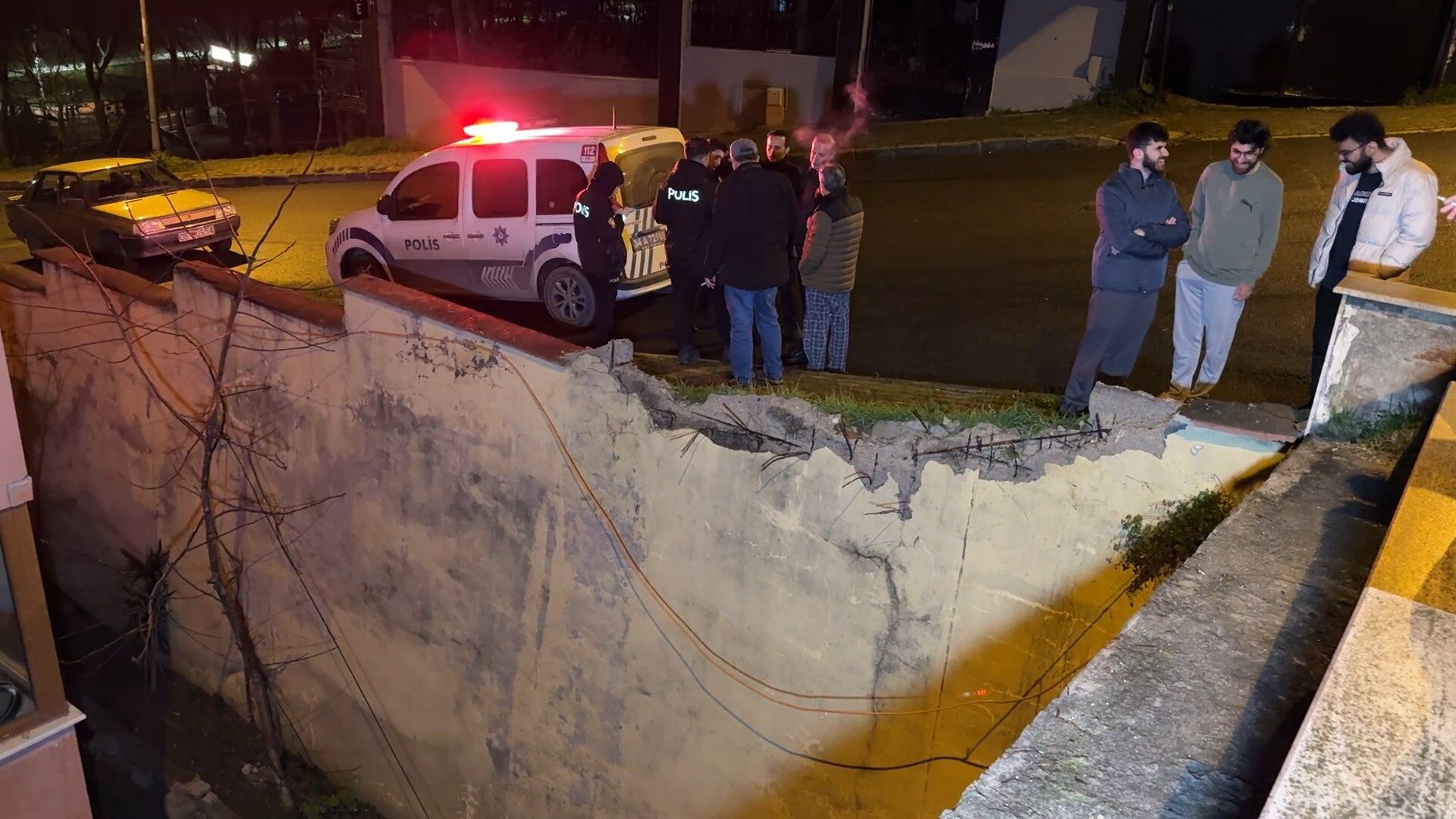 I S T A N B U L A V C I L A R’ D A O T O M O B I L 8 M E T R E Y 1198214 356326