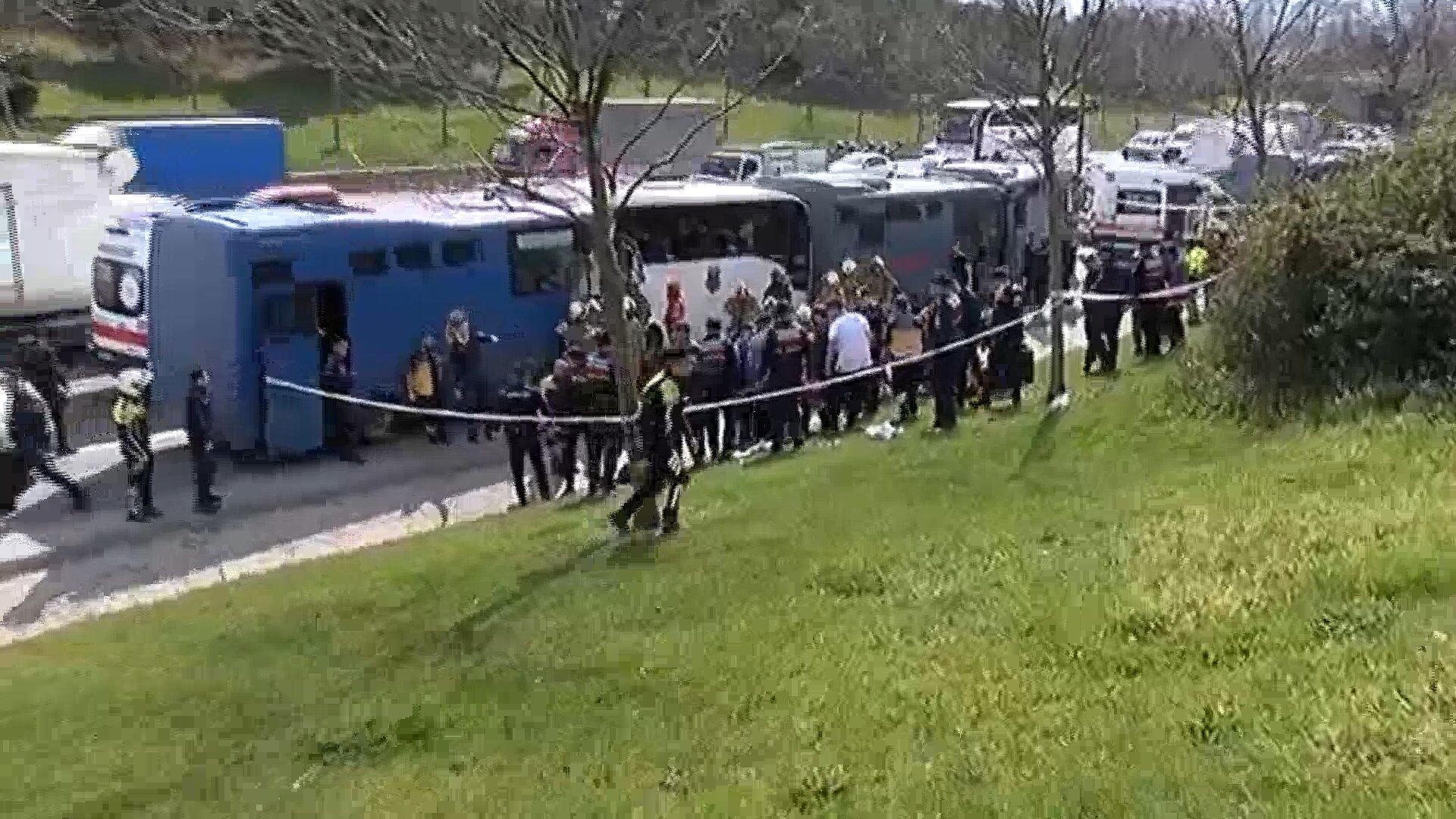 I S T A N B U L B A G C I L A R D A 4 C E Z A E V I S E V K A R A 1232056 366453