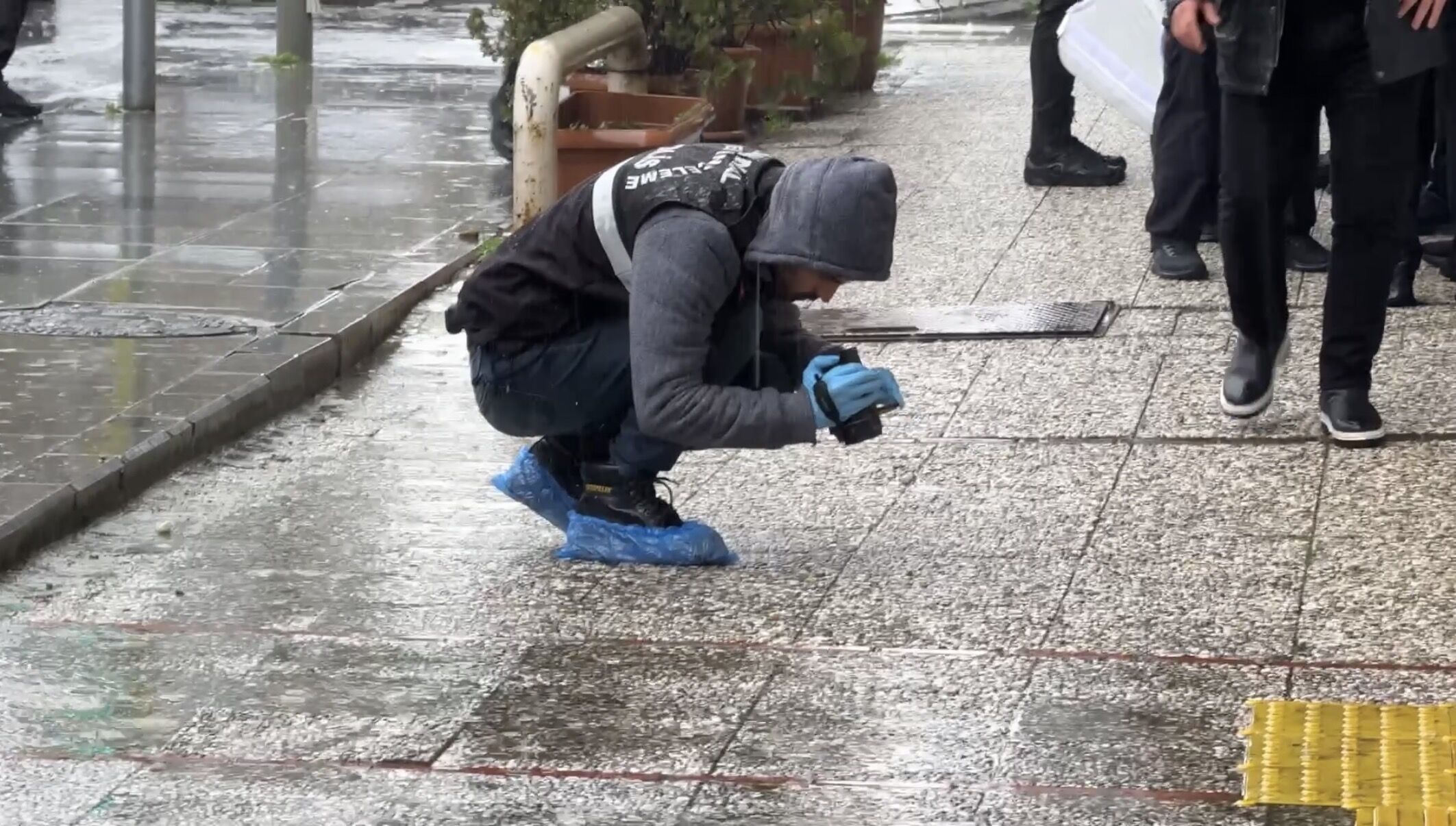 I S T A N B U L B E S I K T A S T A K I S I L A H L I S U P H E L I 1235916 367456