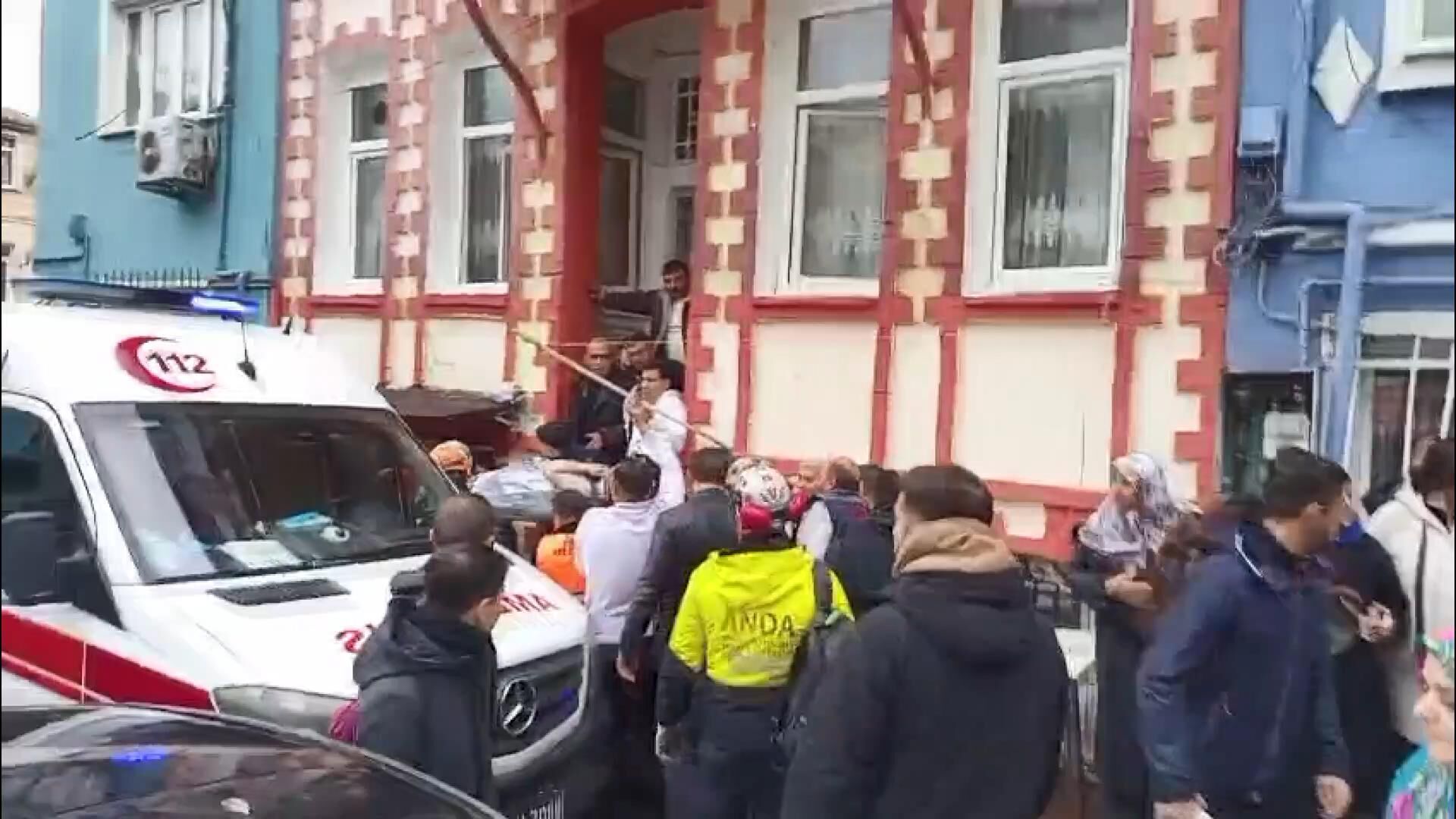 I S T A N B U L F A T I H’ T E D O G A L G A Z K A Y N A K L I P 1224223 363983