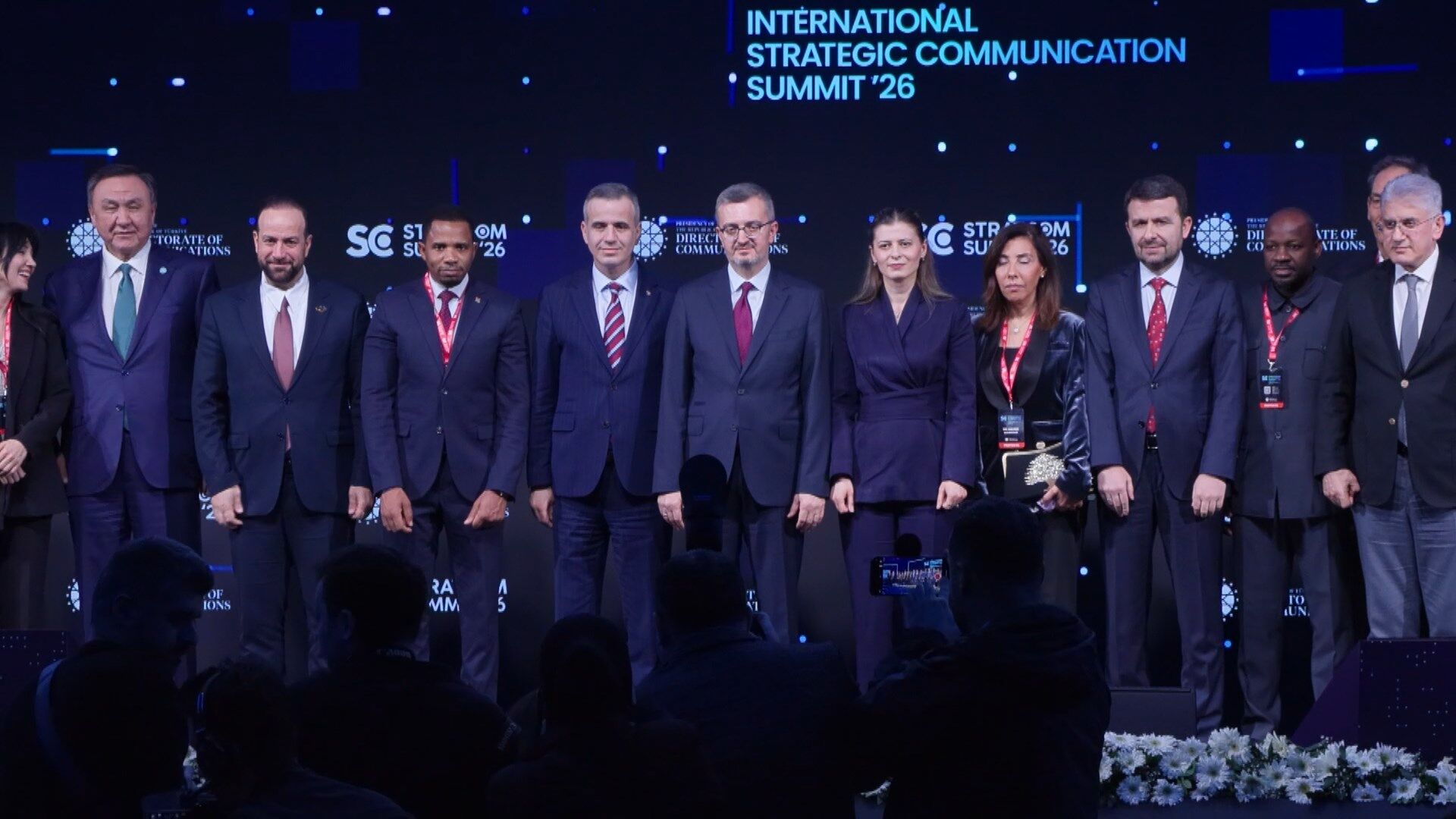 I S T A N B U L I L E T I S I M B A S K A N I D U R A N S T R A T C 1233731 366924