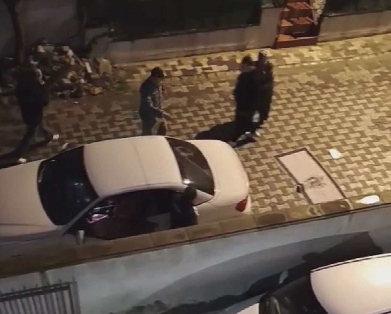 I S T A N B U L K U B I L A Y K A A N K U N D A K C I C I N A Y E T I 1228670 365449