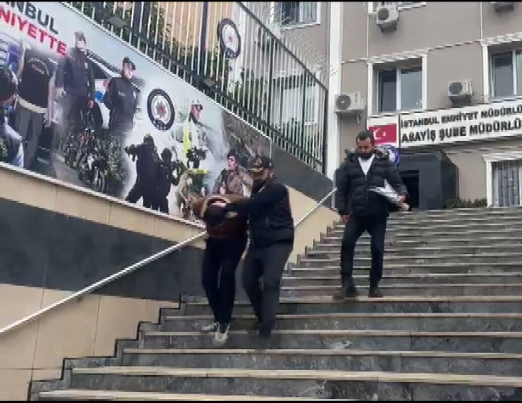 I S T A N B U L M A T T I A A H M E T M I N G U Z Z I N I N A N N E 1227894 365218