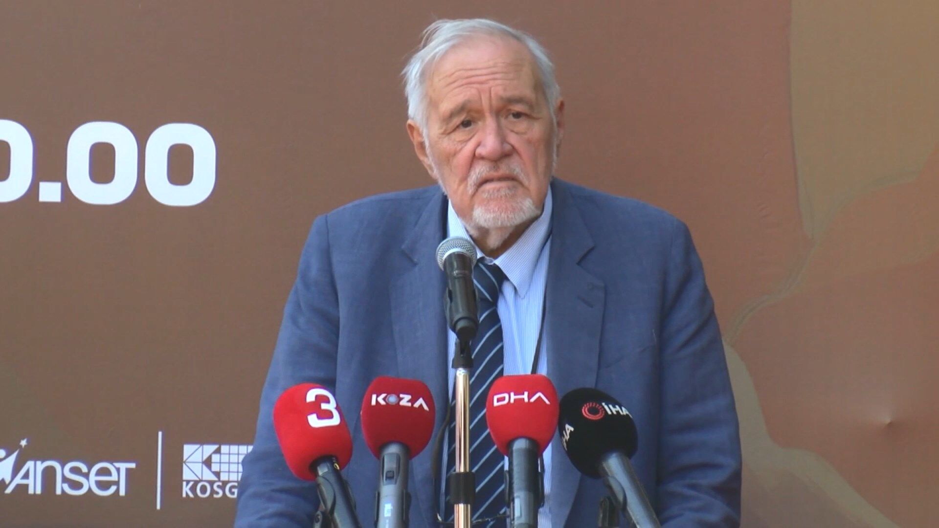 I S T A N B U L T A R I H C I V E Y A Z A R P R O F. D R. I L B 1210096 359861