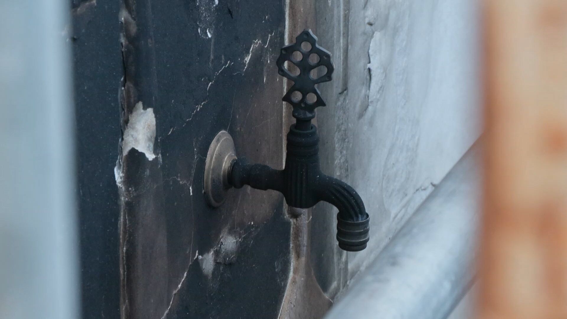 I S T A N B U L T O P H A N E C E S M E S I N E A T E S Y A K A R 1203033 357693