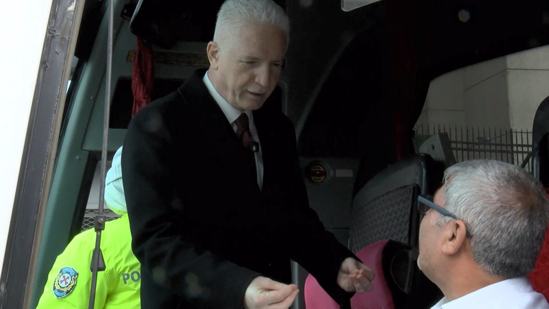 I S T A N B U L V A L I G U L’ D E N B A Y R A M O N C E S I O T O 1218695 362401