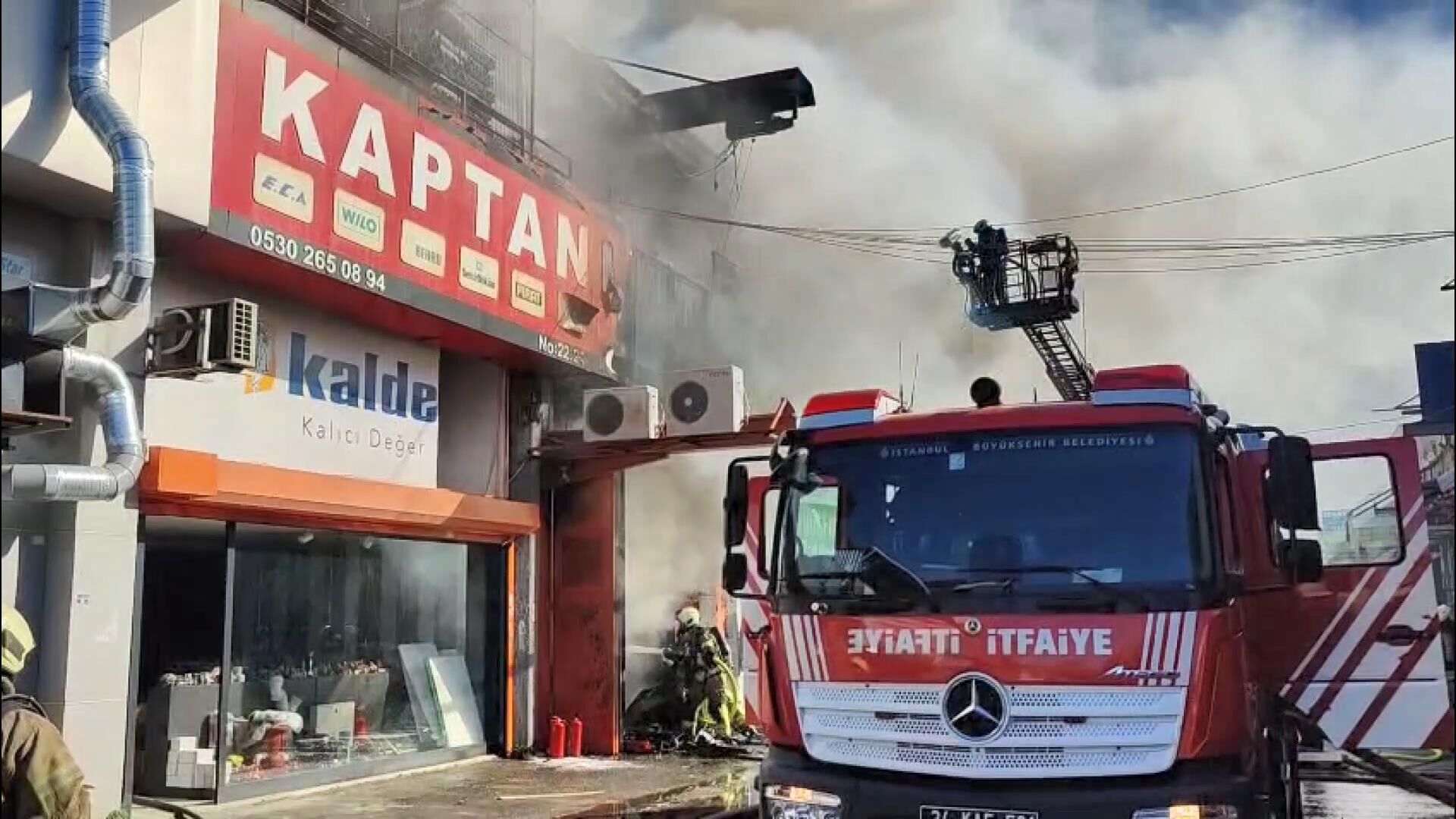 I S T A N B U L Z E Y T I N B U R N U D E M I R C I L E R S I T E S I 1207548 359095