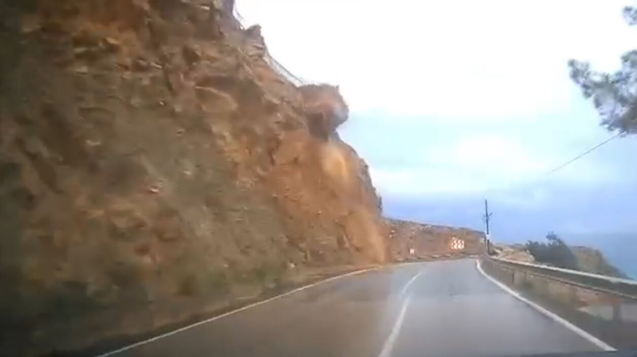 M E R S I N D E C I P I N K A Y A P A R C A L A R I N I N A L T I N D 1224220 363930