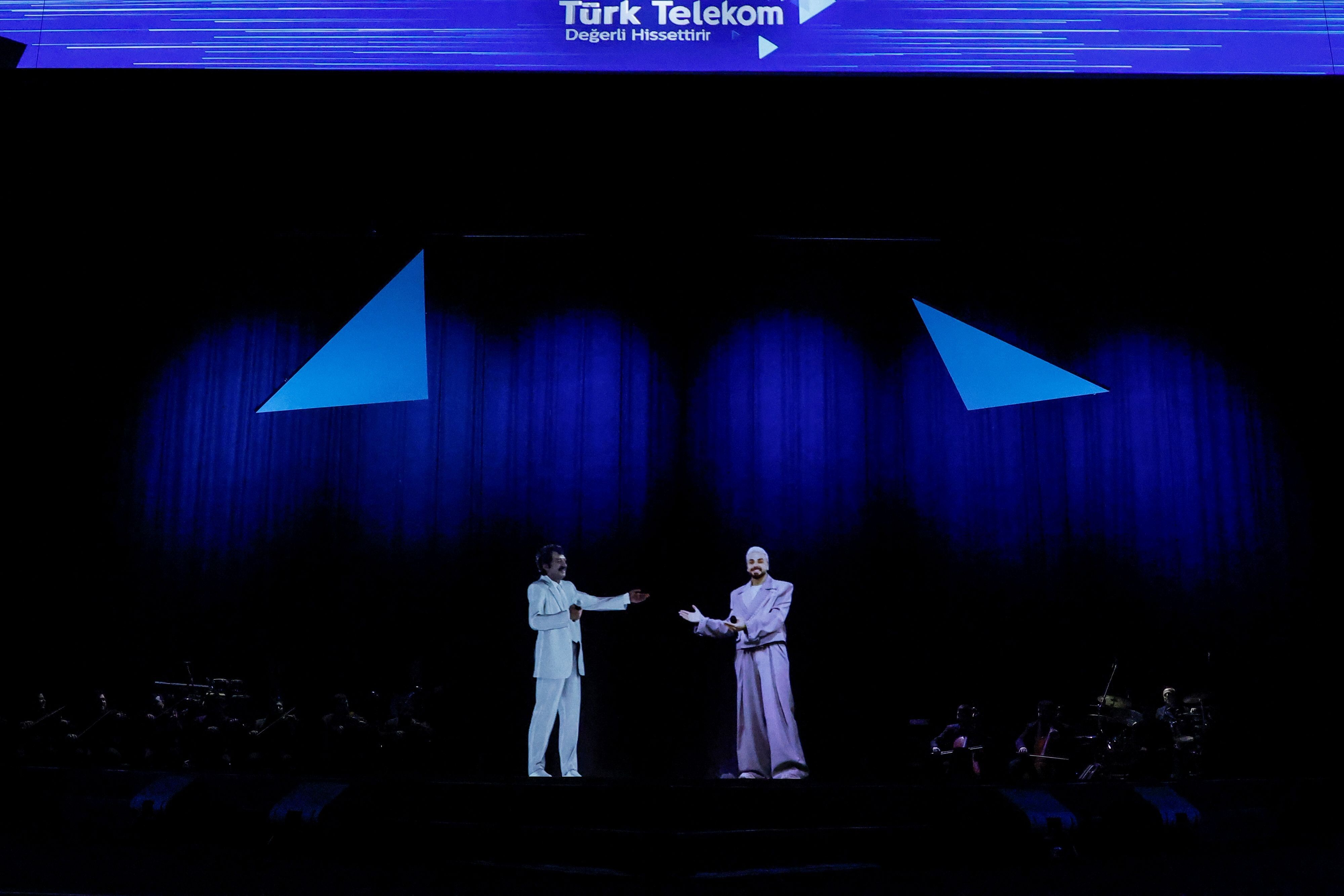 M U S L U M G U R S E S H O L O G R A M I T U R K T E L E K O M 5 G 1237193 367955