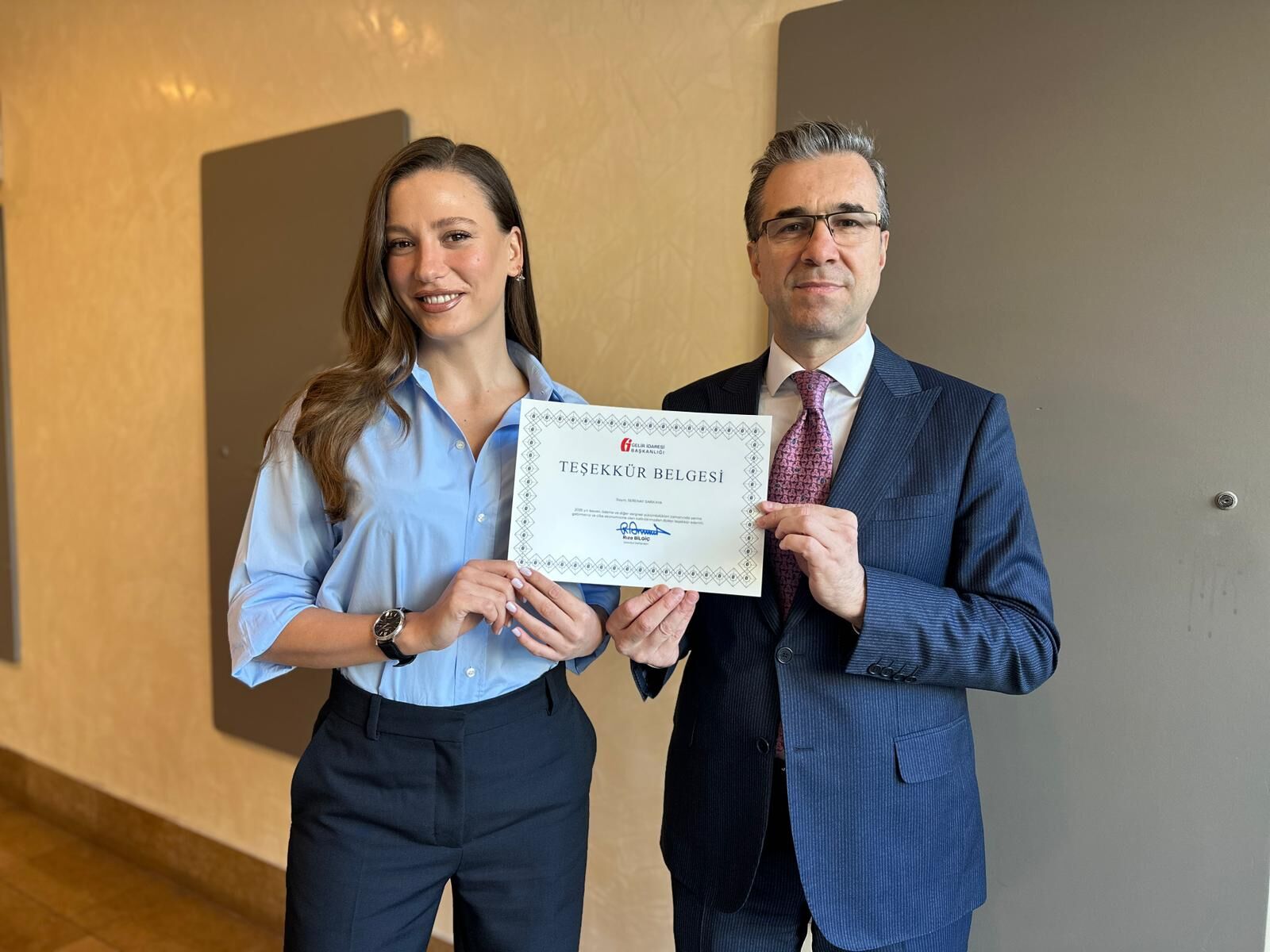 Serenaysarıkaya 840726