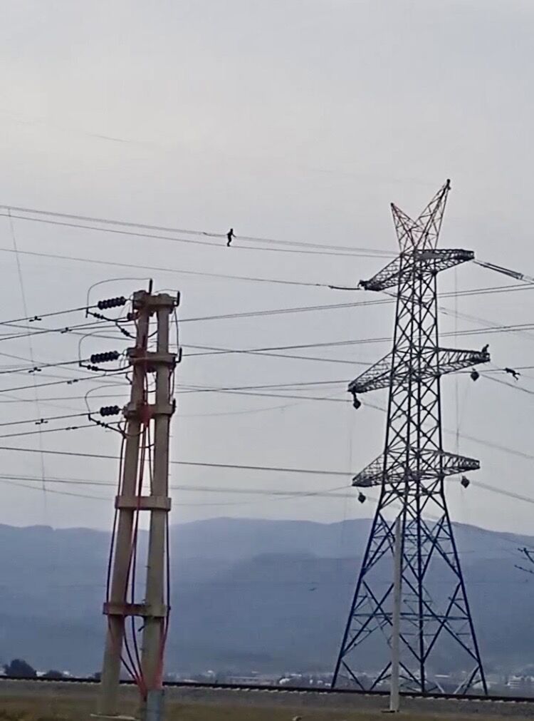 Y U K S E K G E R I L I M H A T T I N D A T E H L I K E L I M E S A I 1213606 360865