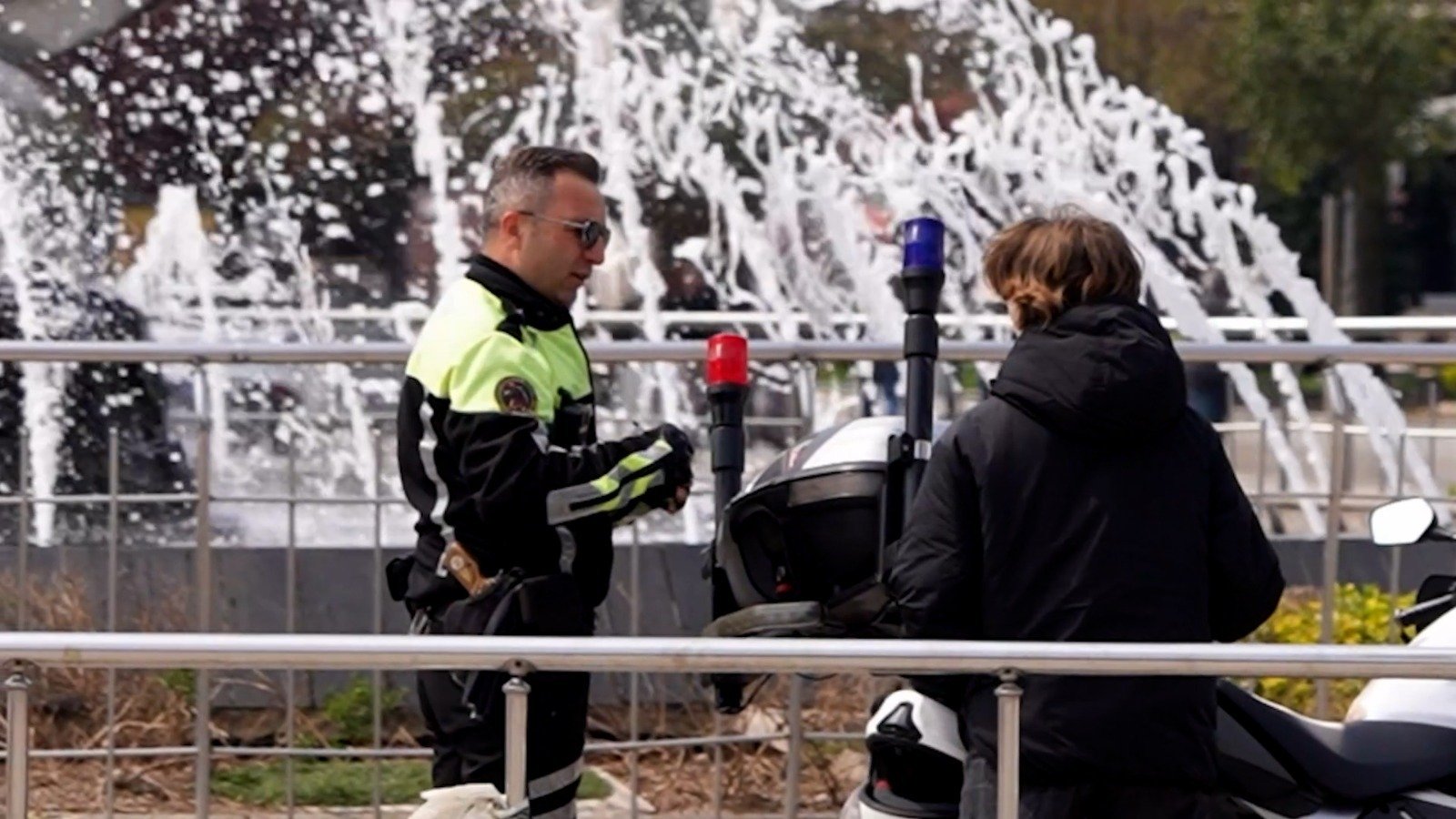 D U Z C E D E P O L I S L E R E S O S Y A L D E N E Y 1251930 372531