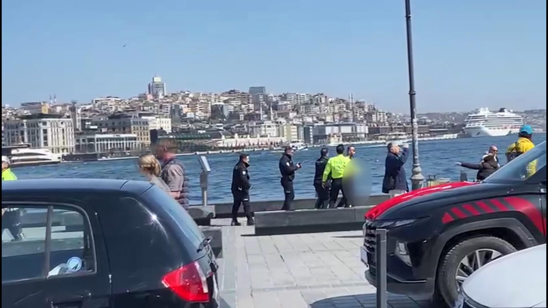 F A T I H’ T E B U F E D E N A L D I G I D O N E R B I C A G I Y L A 1247698 371176