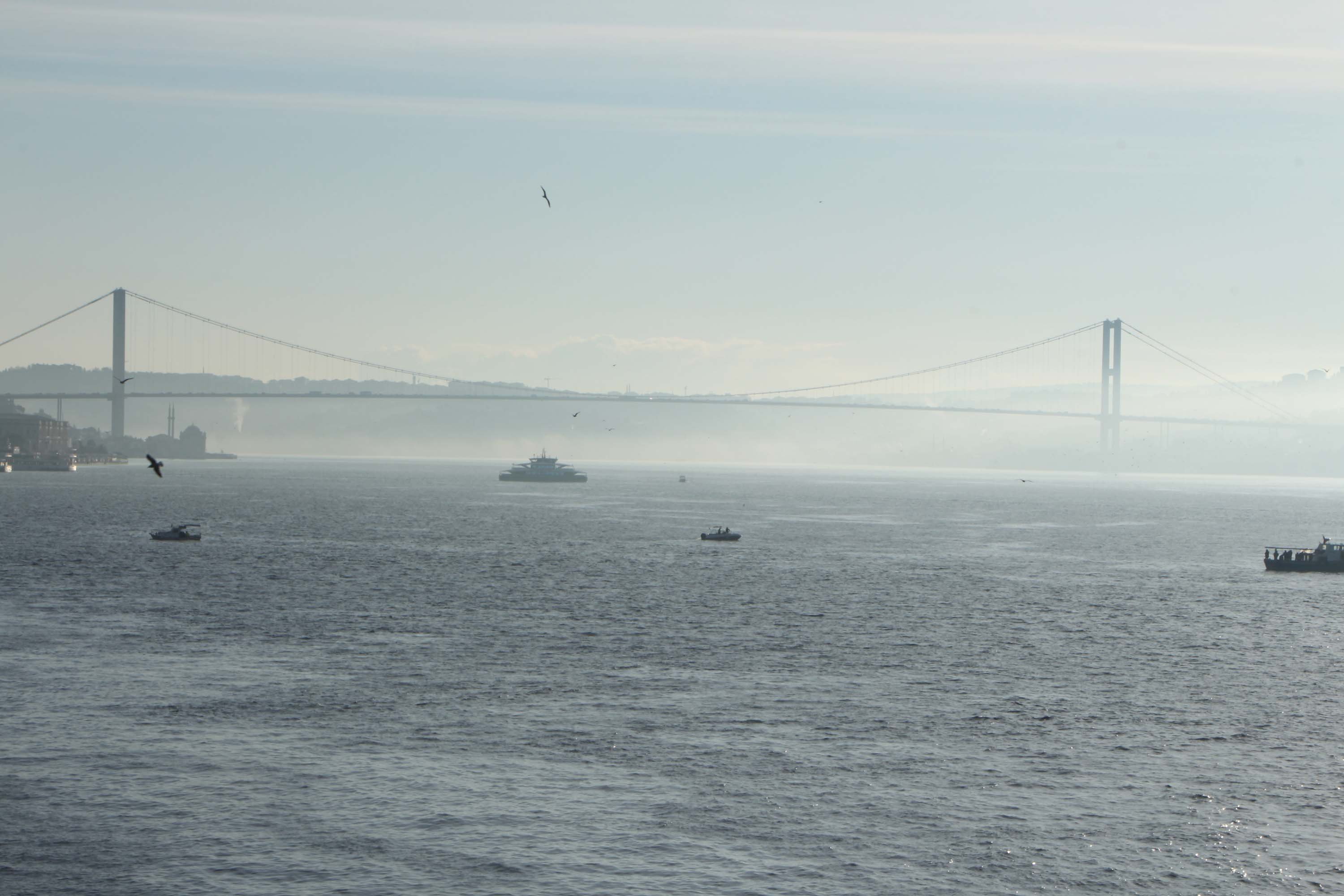 I S T A N B U L B O G A Z I N D A S I S E T K I L I O L U Y O R 1255242 373538