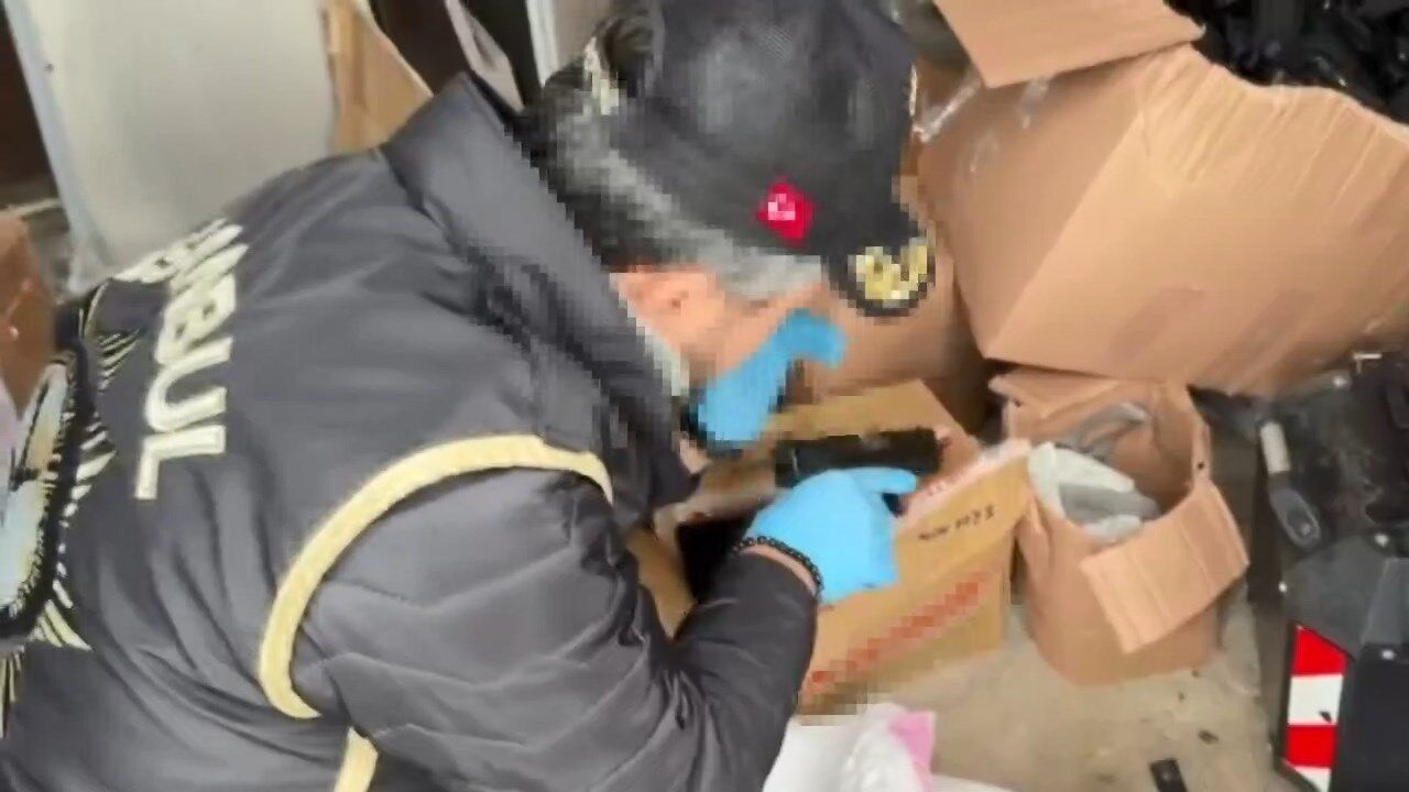 I S T A N B U L S A R I Y E R D E S I L A H K A C A K C I L I G I N 1240363 368983