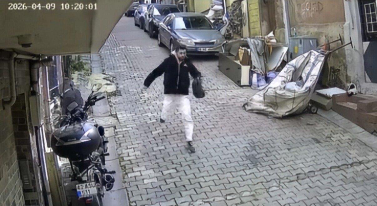 K A G I T H A N E’ D E 3 U N C U K A T A T I R M A N I P H I R S I Z 1261167 375277