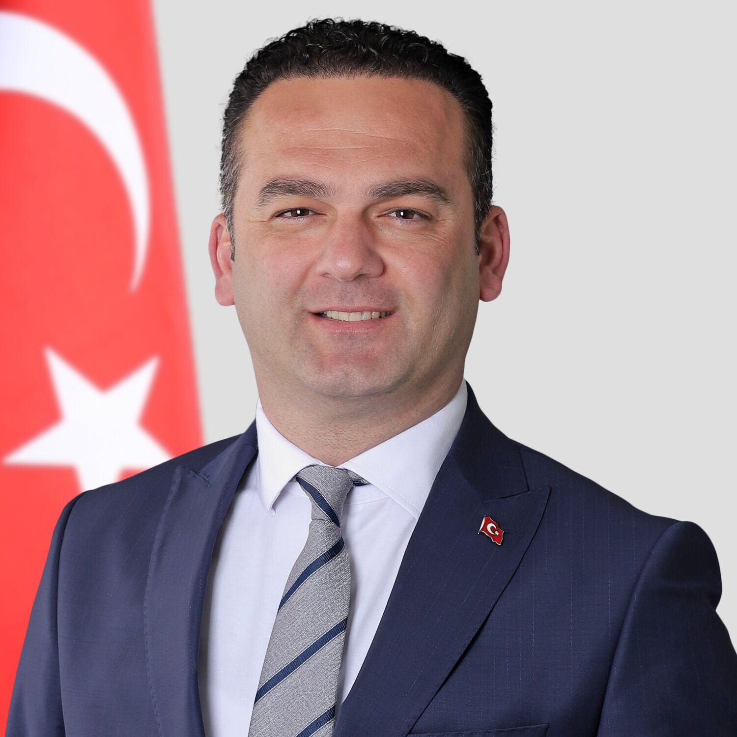 T A C I Z D A V A S I N I N M A G D U R U T U A N A’ N I N O L D U G U 1250496 372062