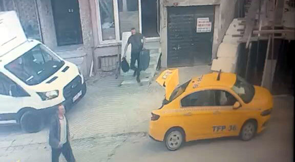 Avcilarda Depodan 1 Milyon Lira Degerin 1328176 394467 (1)