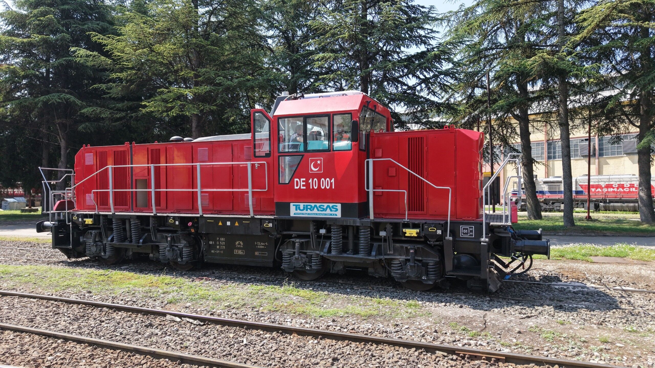A W724677 03