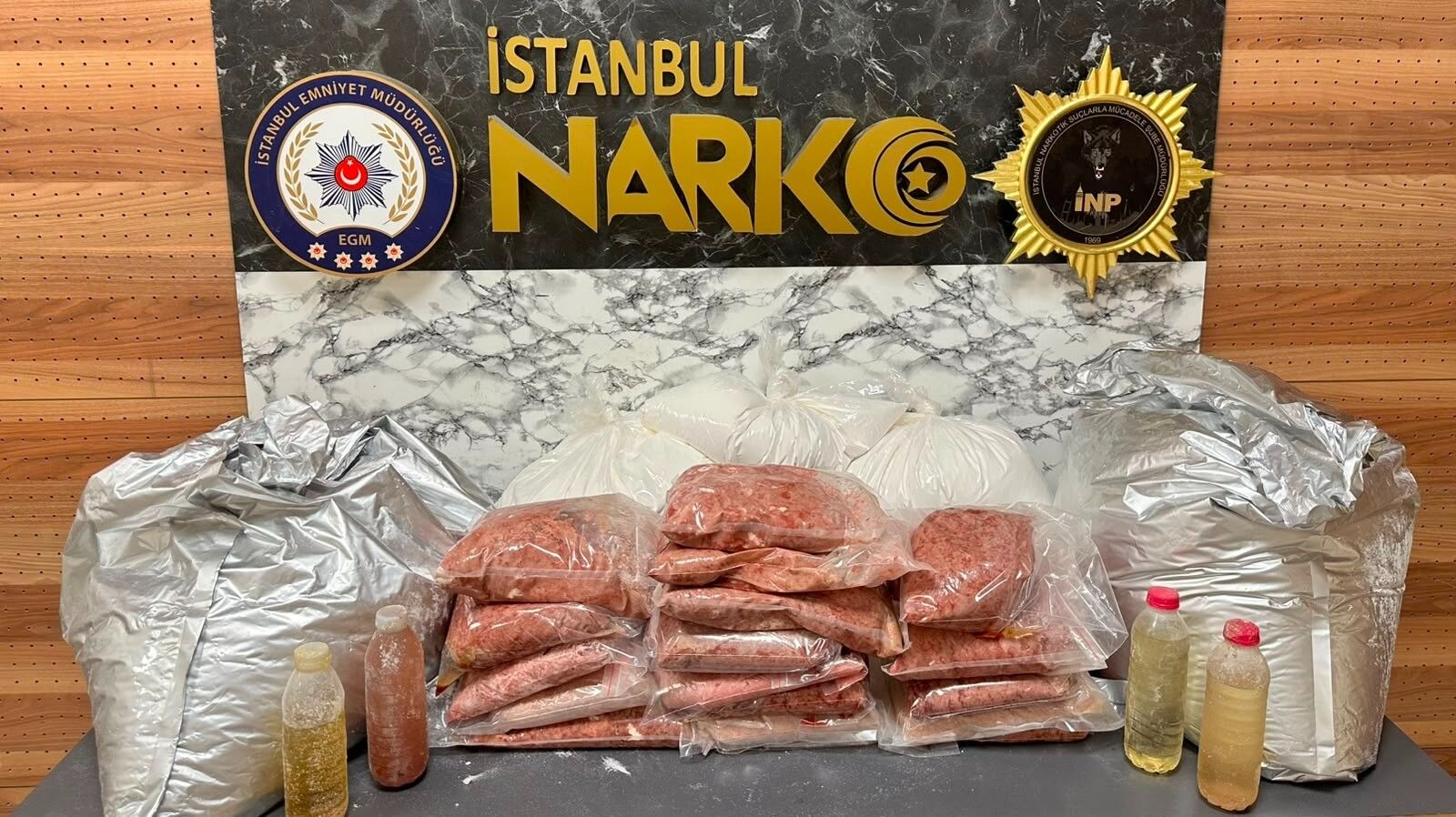 Bayrampaşa'da uyuşturucu imalathanesine baskın
