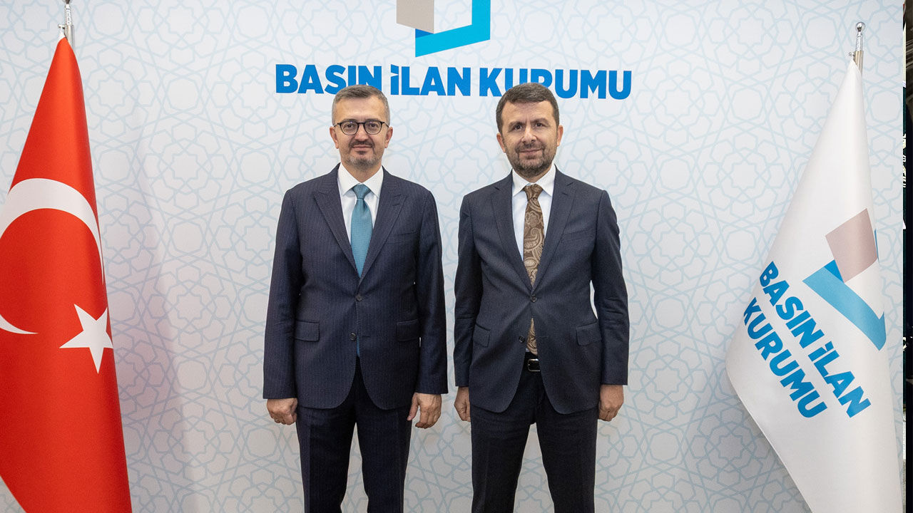 Cumhurbaşkanlığı İletişim Başkanı Burhanettin Duran Basın İlan Kurumu’nu ziyaret etti