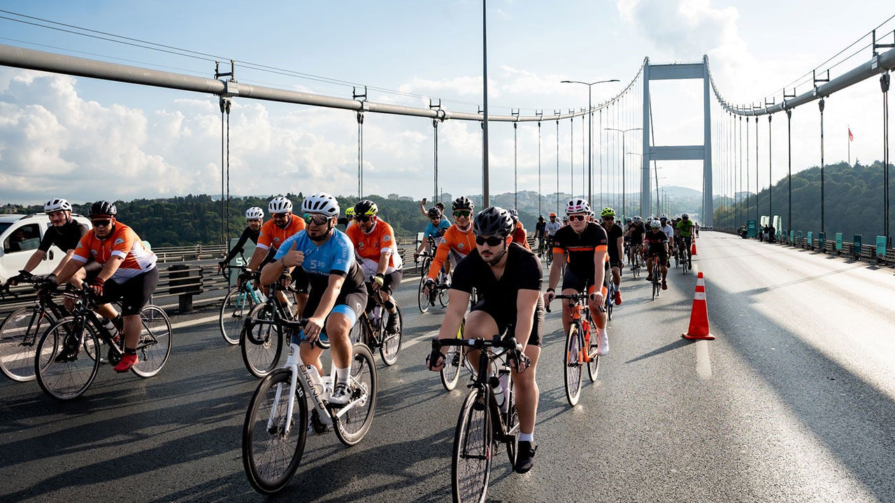 İstanbul’un iki kıtası arasında 3. kez Tour de France heyecanı yaşandı