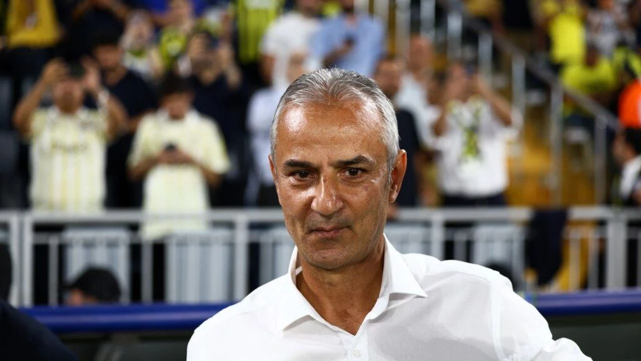 Fenerbahçe: "İsmail Kartal görevinin başındadır"