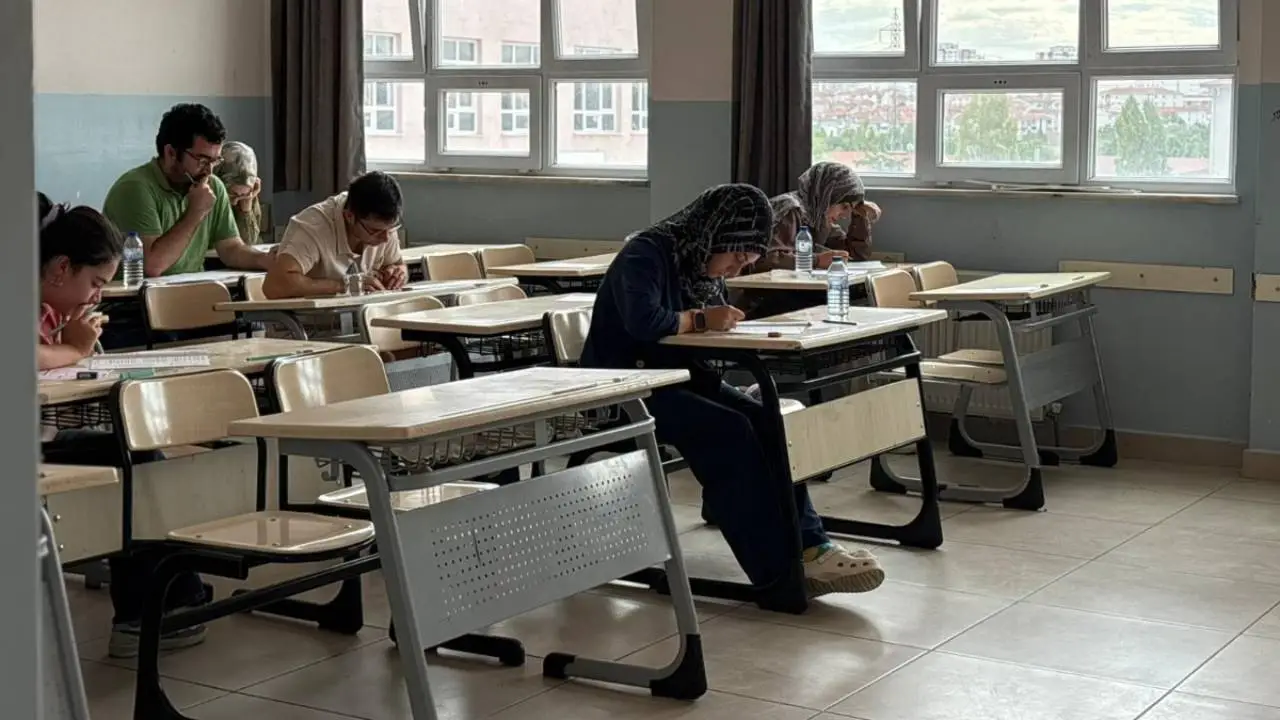 2026-KPSS Alan Bilgisi 1. oturum başladı